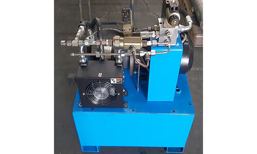 Fabricação de Unidades Hidráulicas Fabricação de Unidades Hidráulicas